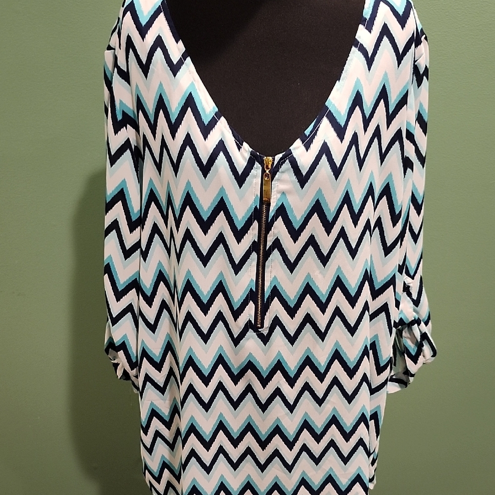 Roz & Ali Chevron Blouse in Black, White, and Teal